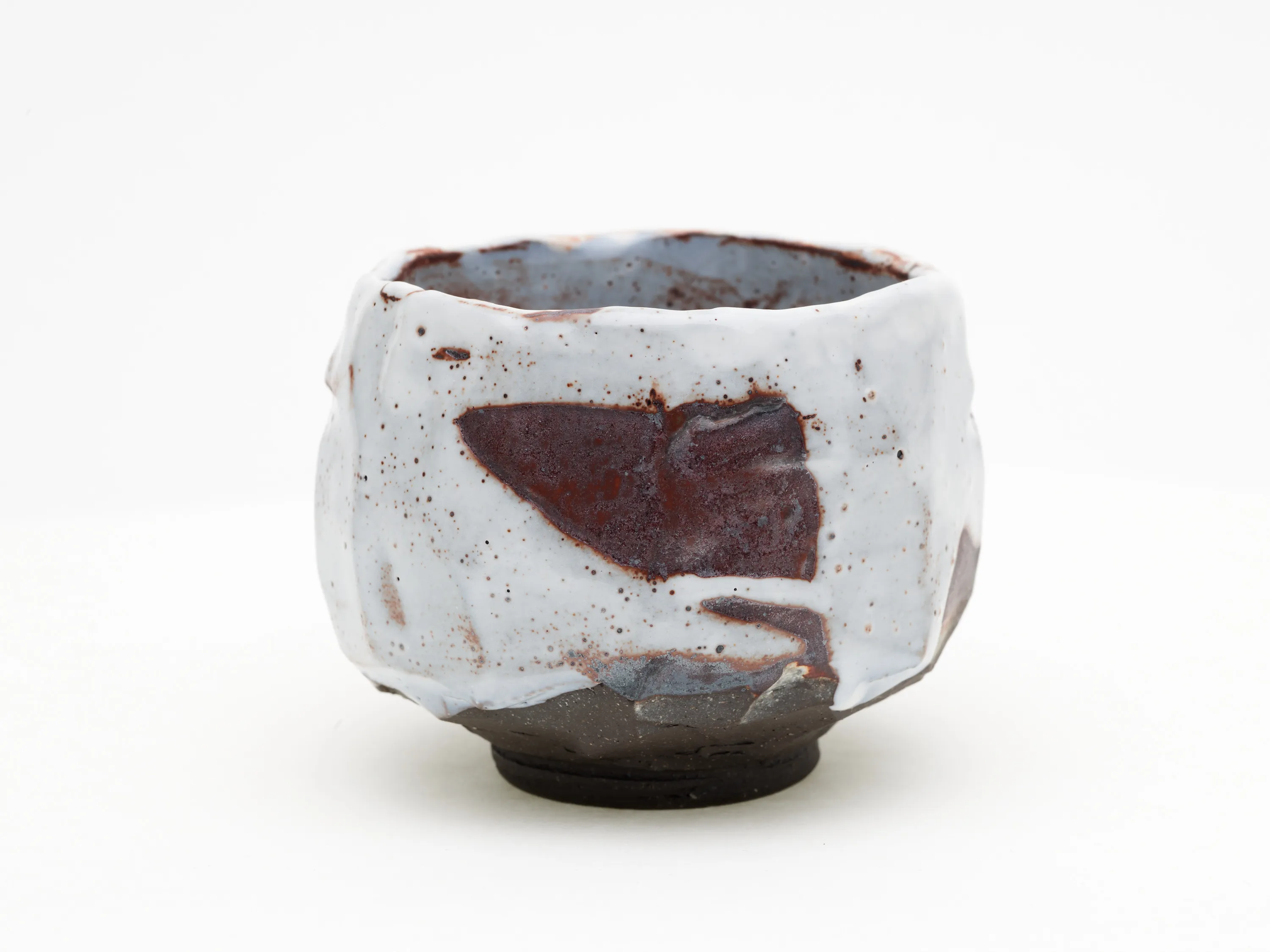 Hand-carved Kuro Shino Chawan — view 3