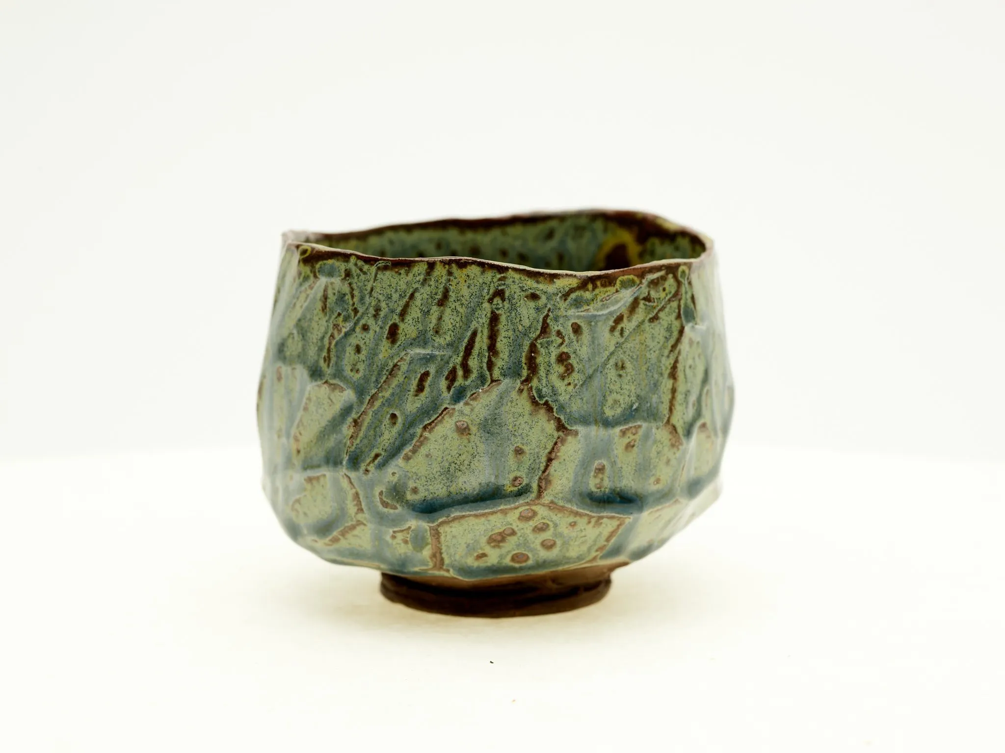 Ash-glazed Hand-carved Chawan — view 3