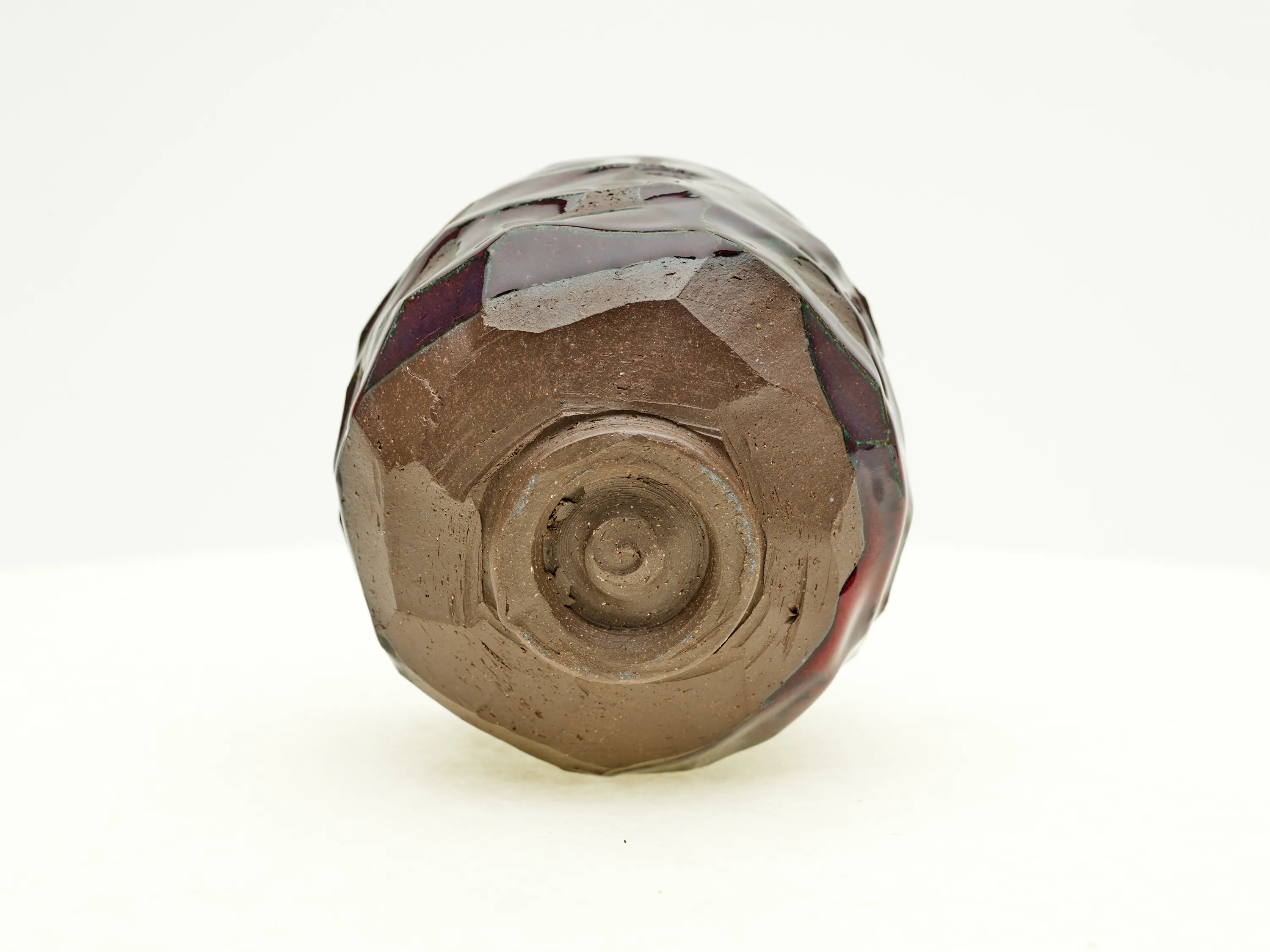Hand-carved Aubergine Chawan — view 4
